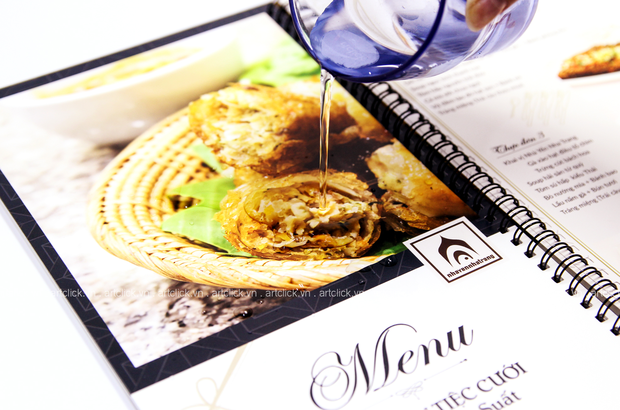 Menu giấy nhựa cao cấp